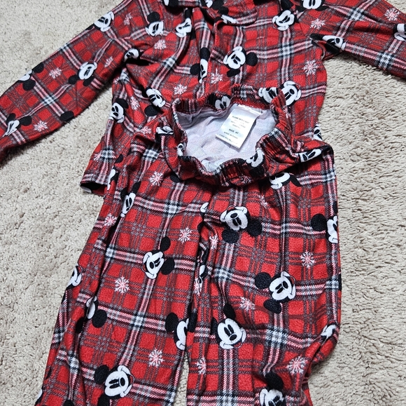 PJ'S - Picture 5 of 5